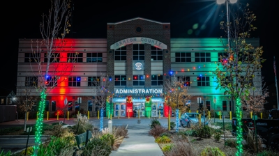 Commercial Holiday Decor Photo