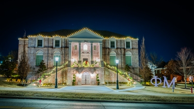 Commercial Holiday Decor Photo